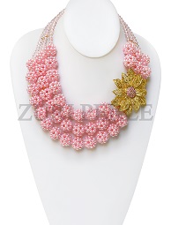 pink-cluster-pearls-zuri-perle-handmade-necklace.jpg
