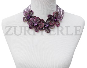 purple-pearl-bead-and-flower-metal-pendant-zuri-perle-handmade-necklace.jpg