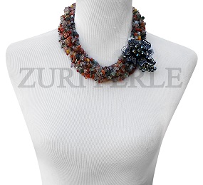rutilated-quartz-chip-twist-necklace-zuri-perle-handmade-jewelry.jpg