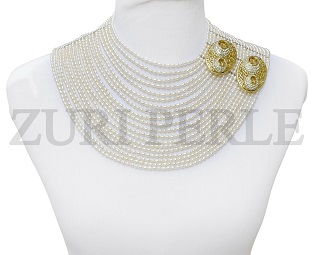 zuri-white-fresh-water-pearl-zuri-perle-handmade-necklace.jpg